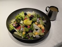 -津门小红坊海鲜·海胆饺子(滨海开发区店)