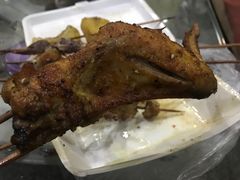 烤鸡翅-香八方烧烤(锡港路店)