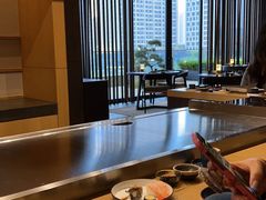 -丽思卡尔顿·炙焰·铁板烧餐厅