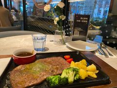-必胜客(骡马市店)