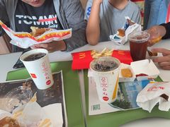 -麦当劳(欢乐谷店)