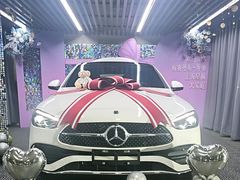 -上海星瀚奔驰4S店(红柳路店)