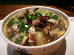 -何记花甲(海岸城旗舰店)