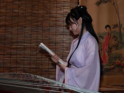 -汉仪华裳汉服馆(打浦桥店)