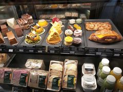 -星巴克(广州中华广场B1层店)