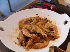 咸蛋黄大虾-臻鲜燕海鲜融合餐厅(金陵style店)