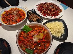 -红盔侠小龙虾(海宁银泰店)