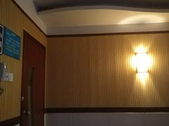 -鑫港隆休闲会所(海燕·玉兰花园店)