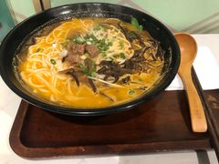 -蒙小妹骨汤饭.米线(新光路店)
