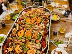 -老东镇啤酒屋海鲜加工·蒸汽海鲜·海鲜烧烤(台东店)