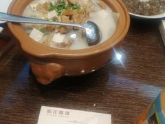 -郑庄脂渣海鲜楼(九水路店)