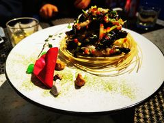 -渝人制造创意餐厅