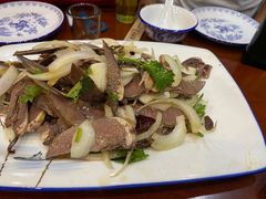 -老韩甸杀猪菜(汉广街店)