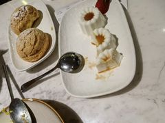 榴莲泡芙-星怡会·新加坡新美食(苏州中心店)