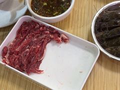 -杨老板·海鲜集市火锅·鲜切牛肉(中防万宝店)