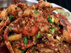 -凤凰路何眼镜香辣蟹(花果园店)