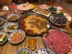 -旧街市鲜货老火锅(大光路店)