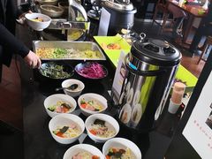-奔驰北京极光星徽(四元桥店)