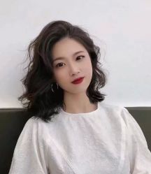 -艾美丽