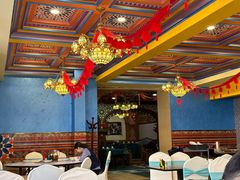 -乡村馕坑肉·烧烤·新疆菜·本地人更爱吃(阿勒泰首店)