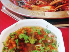 -山城年华老火锅(玉林店)
