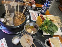 -川麻婆泥锅涮肚·串串火锅(物资学院店)