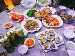 -亚龙湾8号(丁村万人海鲜广场店)