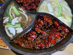 -白乐天毛肚火锅馆(南滨路店)