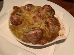 勃艮第式焗蝸牛-非常时髦餐厅VUE Restaurant(外滩茂悦大酒店)