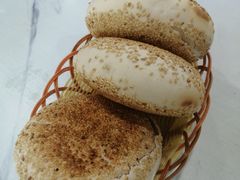 烧饼-清真喜兰老丁羊汤特色小吃