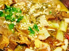 -忆乡情铁锅炖鱼饭店(延庆店)