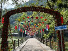 -宝晶宫旅游景区