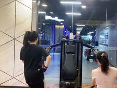 -一兆韦德健身(浦东万达会所)