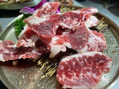 -围炉肉舍•炭烤活鳗•丹东海鲜烤肉(步行街店)