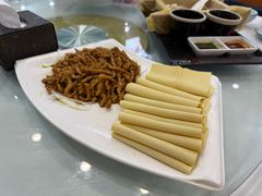 -大鸭梨烤鸭店(金顶街店)