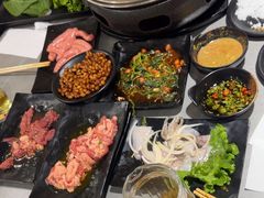 -啊美丽炭火烤肉(滑翔一店)