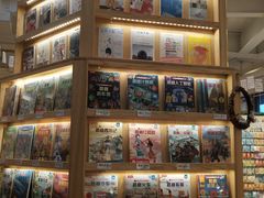 -猫的天空之城概念书店(北戴河蔚蓝海岸店)