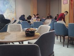 大堂-有红鸡毛店·川菜(建设路店)