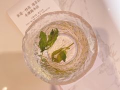 薄荷茶-茶是一枝花泡茶店