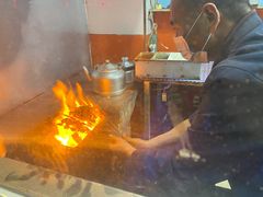 -马克力木手抓炕锅烤羊肉(盐湖一小区店)