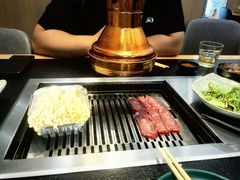 -臻牛烤肉