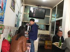 大堂-宝光熏肉鞋底火烧(新街口店)