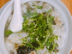 -小许三鲜砂锅馄饨店(家多乐烟酒店)