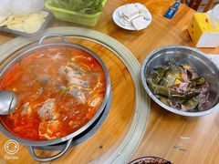 -苗侗地道红酸.酸汤鱼·酸汤牛肉