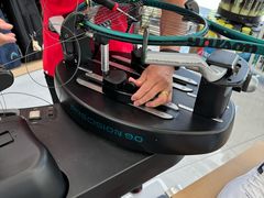 -Wilson威尔胜(漕溪北路店)