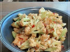 -蜜桃餐厅·伴山(湖滨商业街店)