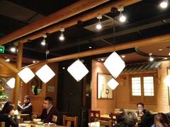 大堂-云海肴·汽锅鸡·云南菜(天山百盛优客店)