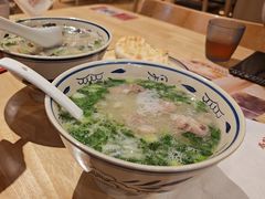 -秦䩊会·陕西biangbiang面(畹町路店)