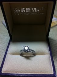 IMG_4549-威德钻石-克拉钻大本营(南京东路店)