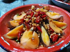 烧椒皮蛋-拈一筷子·宜宾江湖菜(十一街店)